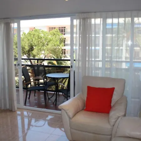 Two Bedroom In Heart Of *