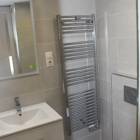 Two Bedroom In Heart Of Apartment Marbella
